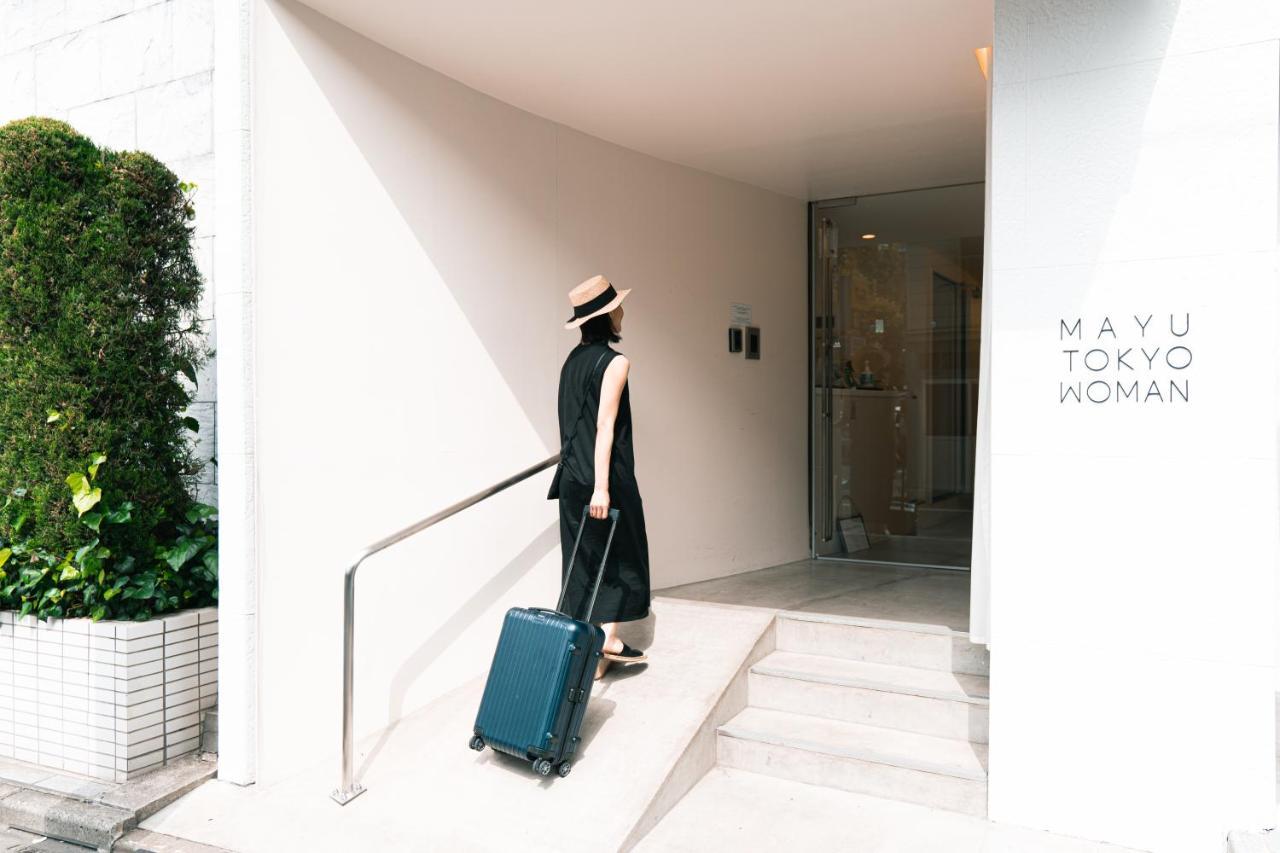 Mayu Tokyo Woman Kültér fotó