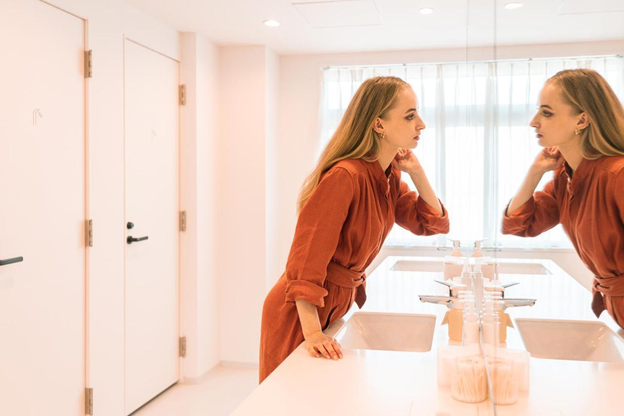 Mayu Tokyo Woman Kültér fotó
