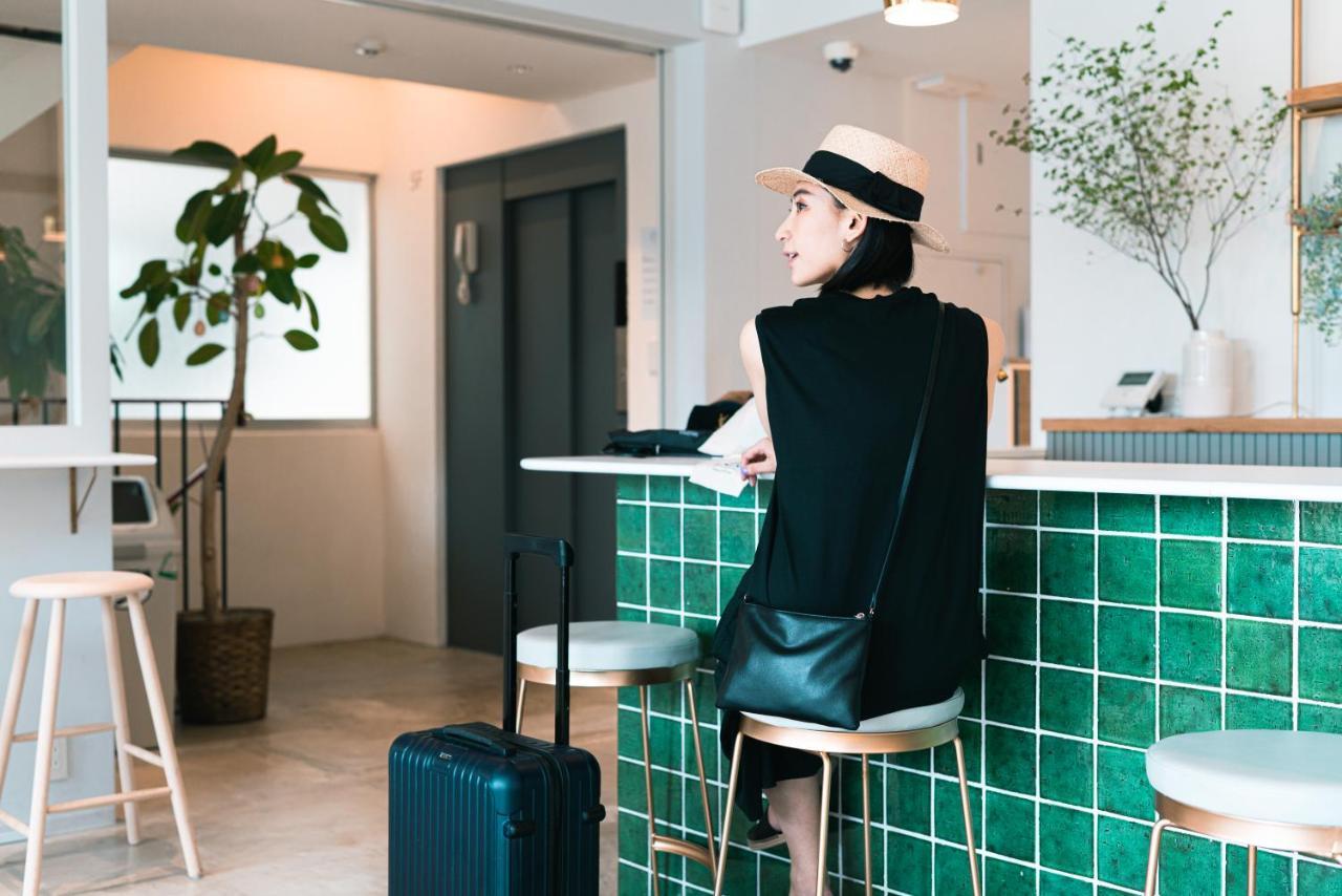 Mayu Tokyo Woman Kültér fotó